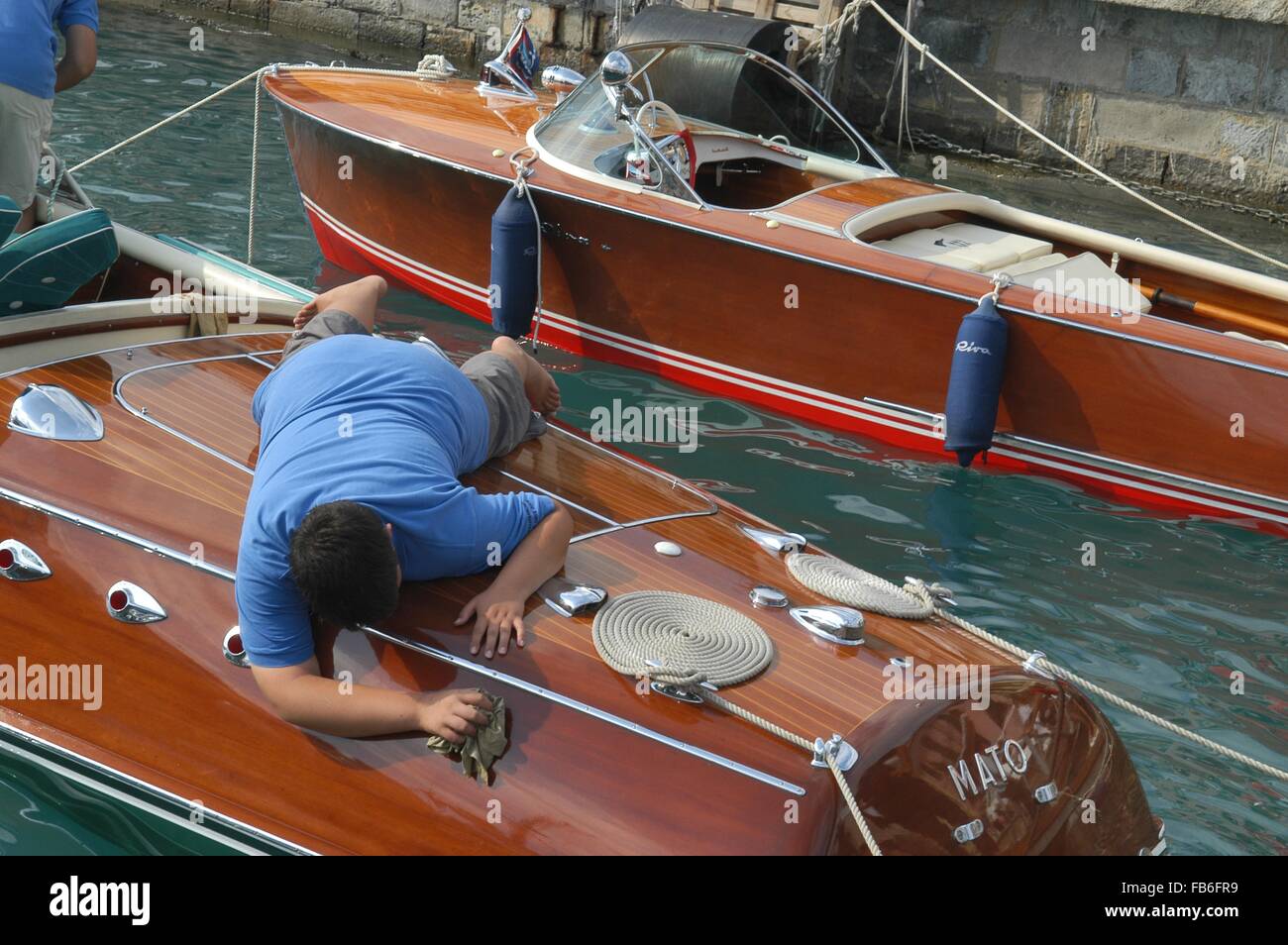 Imperia (Italia), la raccolta di imbarcazioni da diporto e yacht d'epoca,  motoscafi Riva Foto stock - Alamy