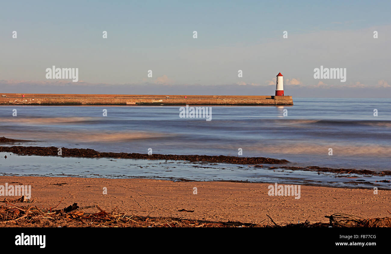 Berwick faro da Spital Beach Foto Stock