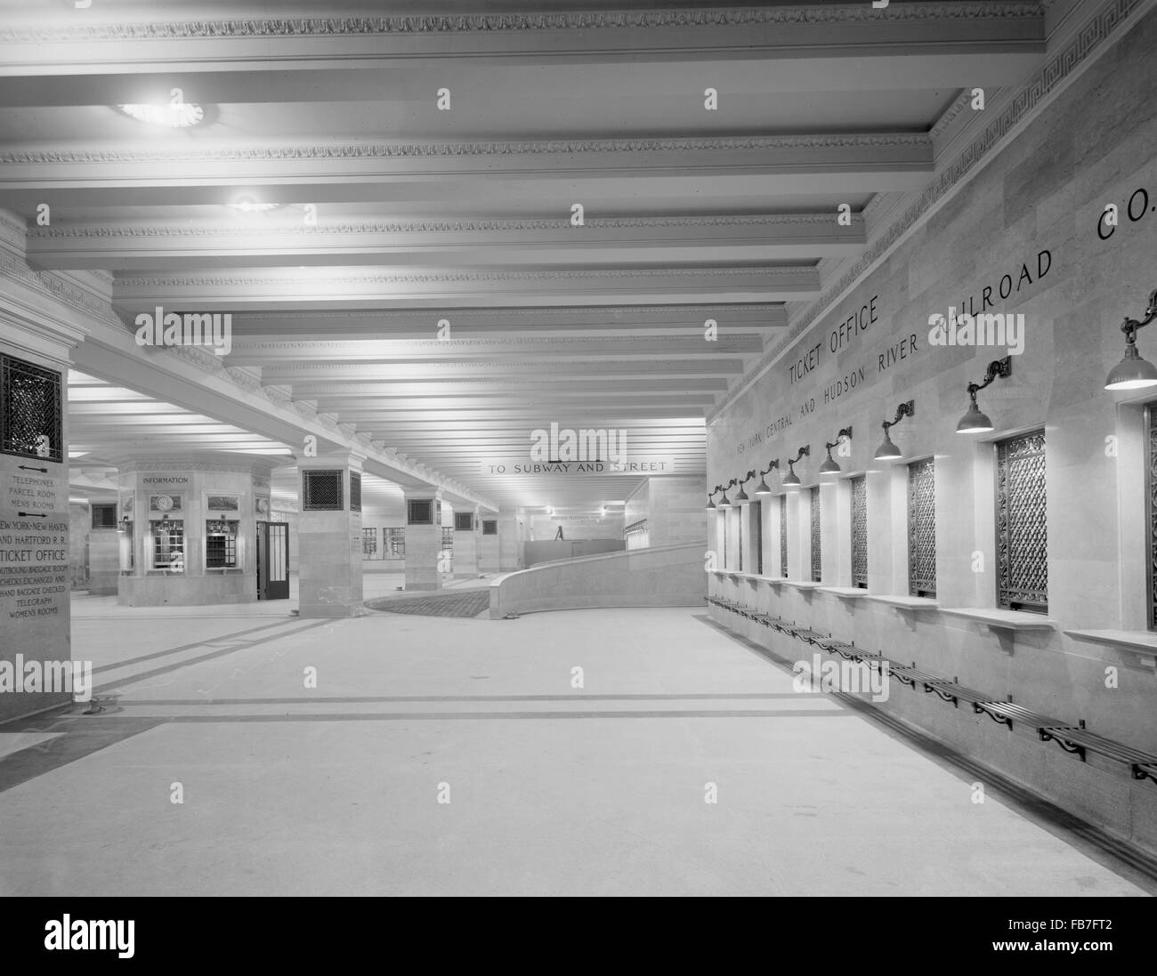 Biglietterie e piazzale di Grand Central Terminal, la città di New York, New York, USA, 1915 Foto Stock