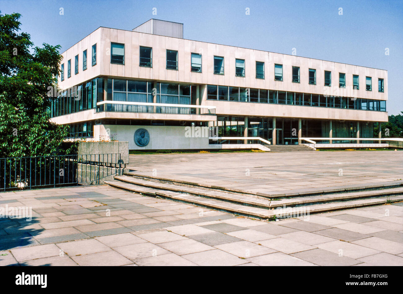 Edificio,, la Town Hall, vecchio, calcestruzzo, vetri, Foto Stock