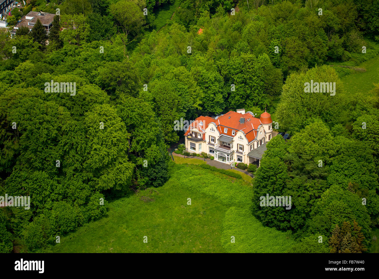 Vista aerea, Bayer Villa, disegni dell'architetto berlinese Heinrich Kayser e Karl von Großheim, l'asse centrale Foto Stock