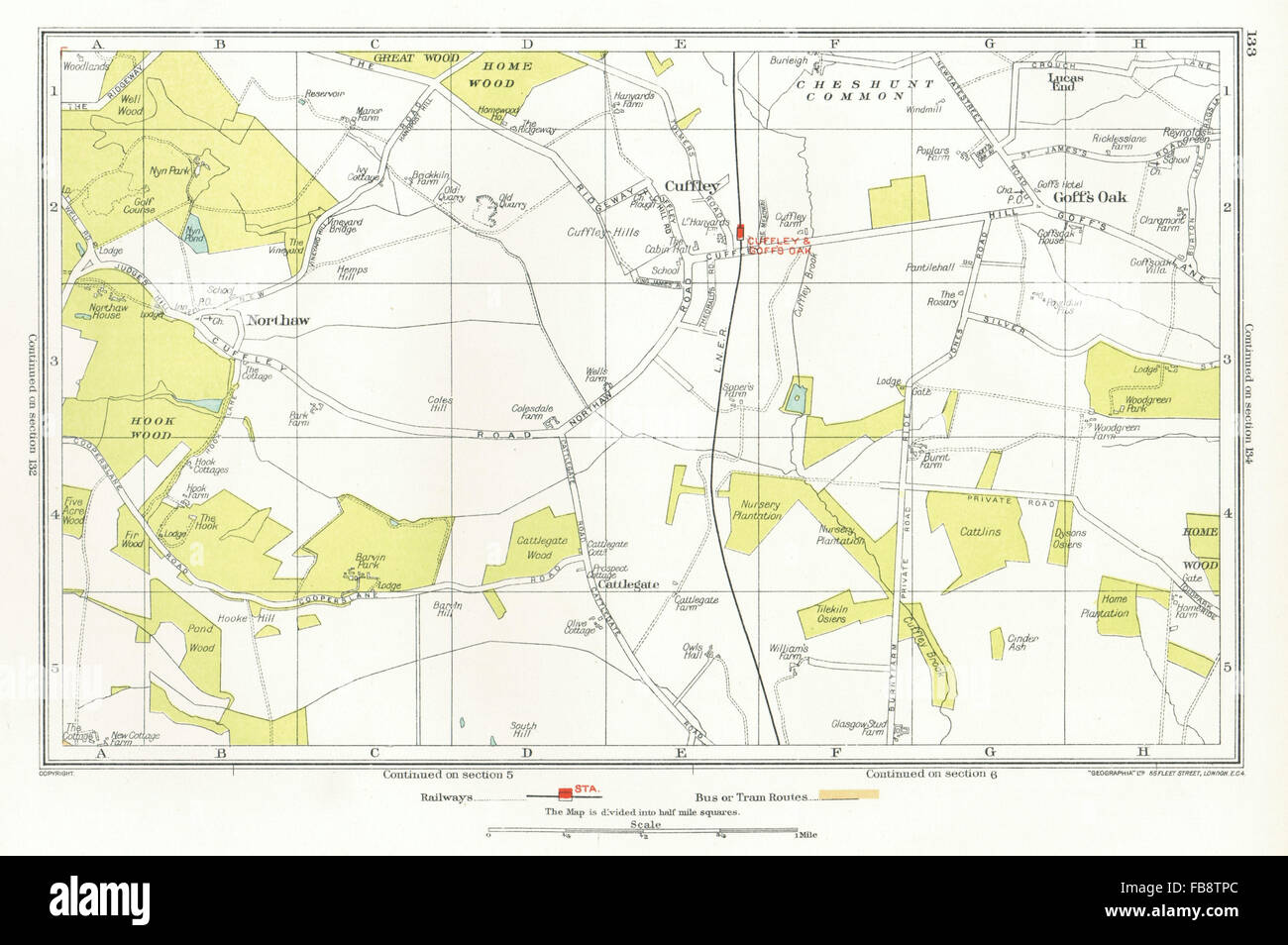HERTFORDSHIRE. Cuffley, Goff di rovere, Northaw, Potters Bar, 1933 Vintage map Foto Stock