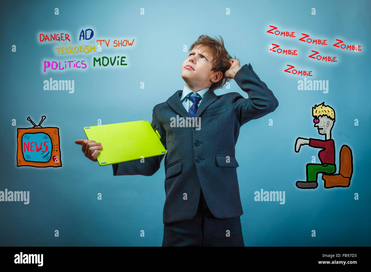 Stile business Teen boy detiene una piastra e la testa di graffiare media Foto Stock