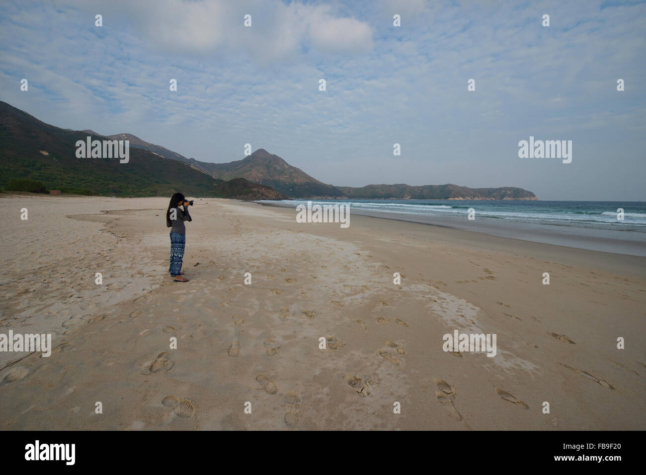 Fotografo di vuoto lungo Tai Wan (Big Wave Bay beach, Sai Kung, Hong Kong Foto Stock