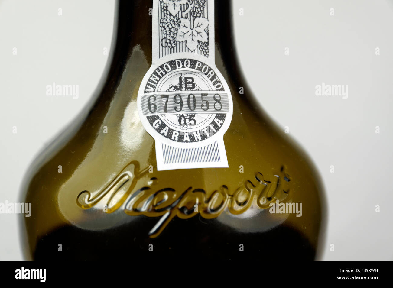 Bottiglia di Fortnum e Mason Late Bottled Vintage vino di Porto. Foto Stock