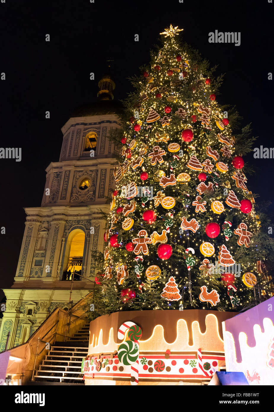 Auguri Di Natale Ucraino.Ukraine Christmas Tree Immagini E Fotos Stock Alamy