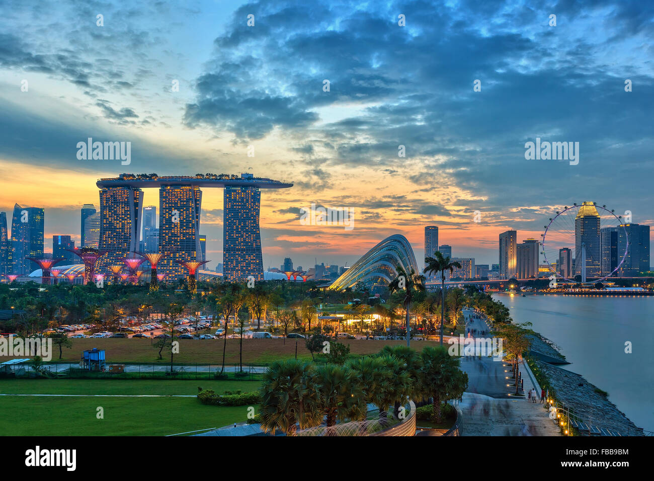 Singapore vista dello skyline della citta' di Marina Bay Foto Stock