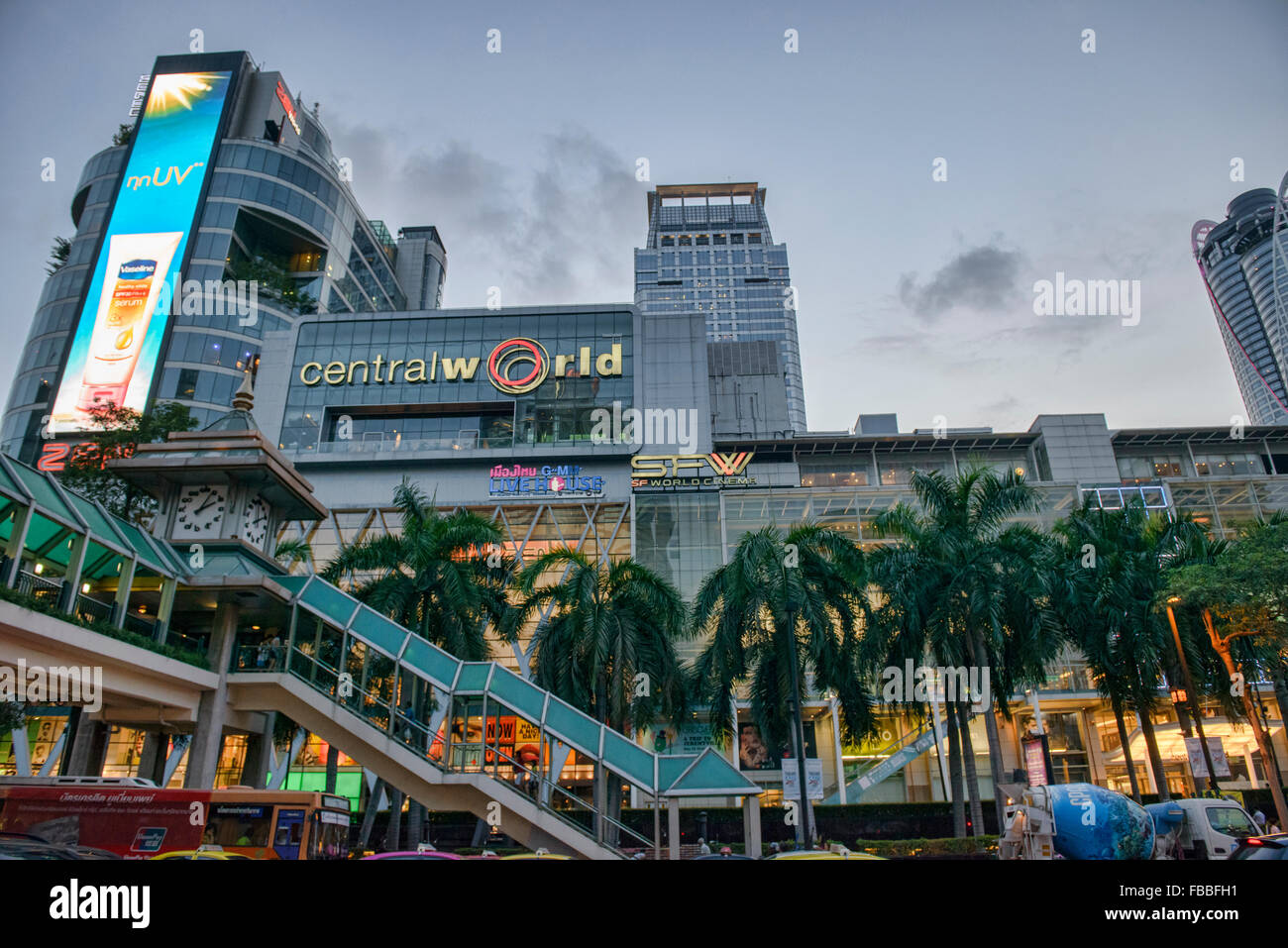 Il Central World Centro Commerciale per lo shopping a Bangkok, in Thailandia Foto Stock