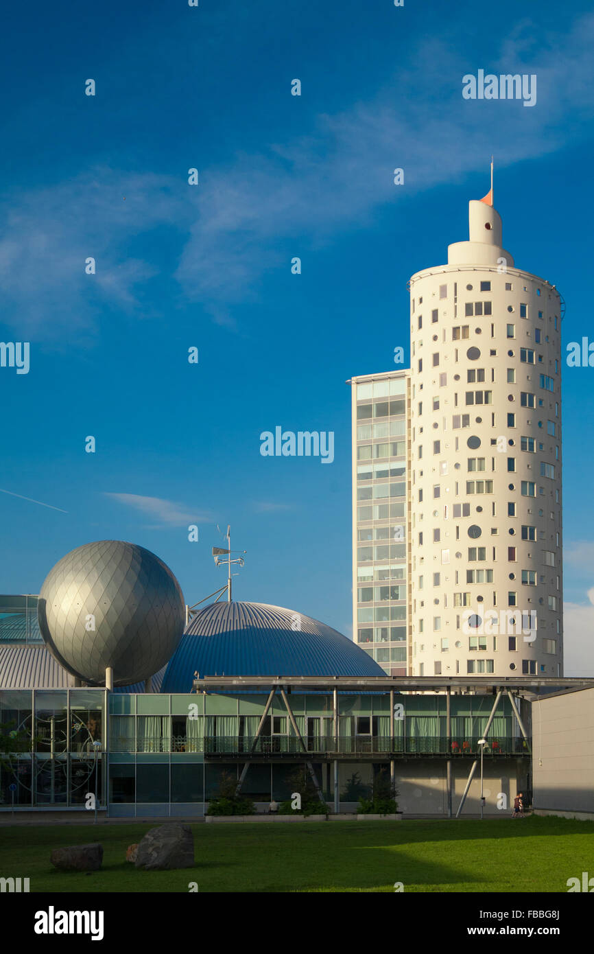 Nuovo round alto edificio di forma Foto Stock