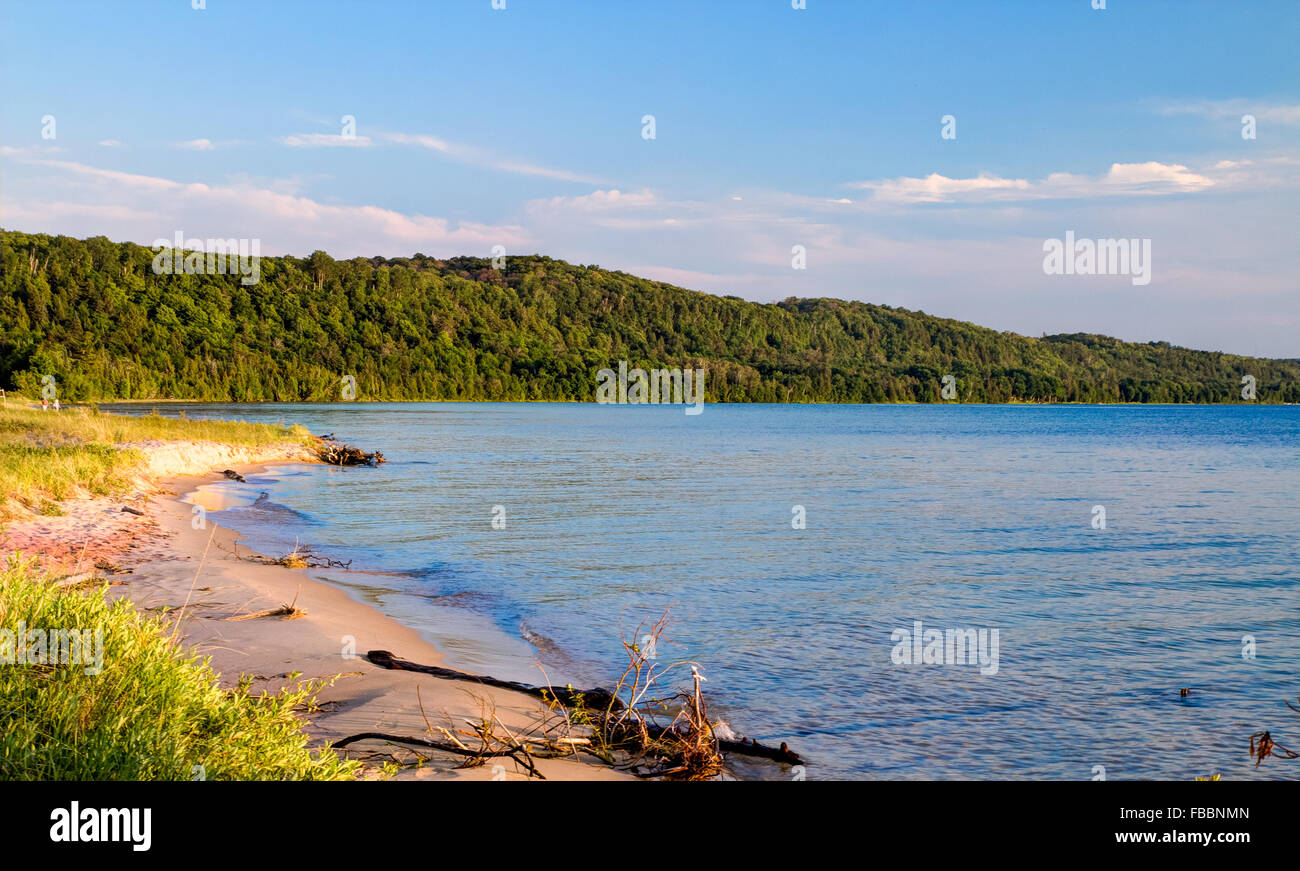 Lago Superior Beach. Le rive del lago Superior deserto nella Penisola Superiore del Michigan.. Pictured Rocks National Lakeshore. Foto Stock