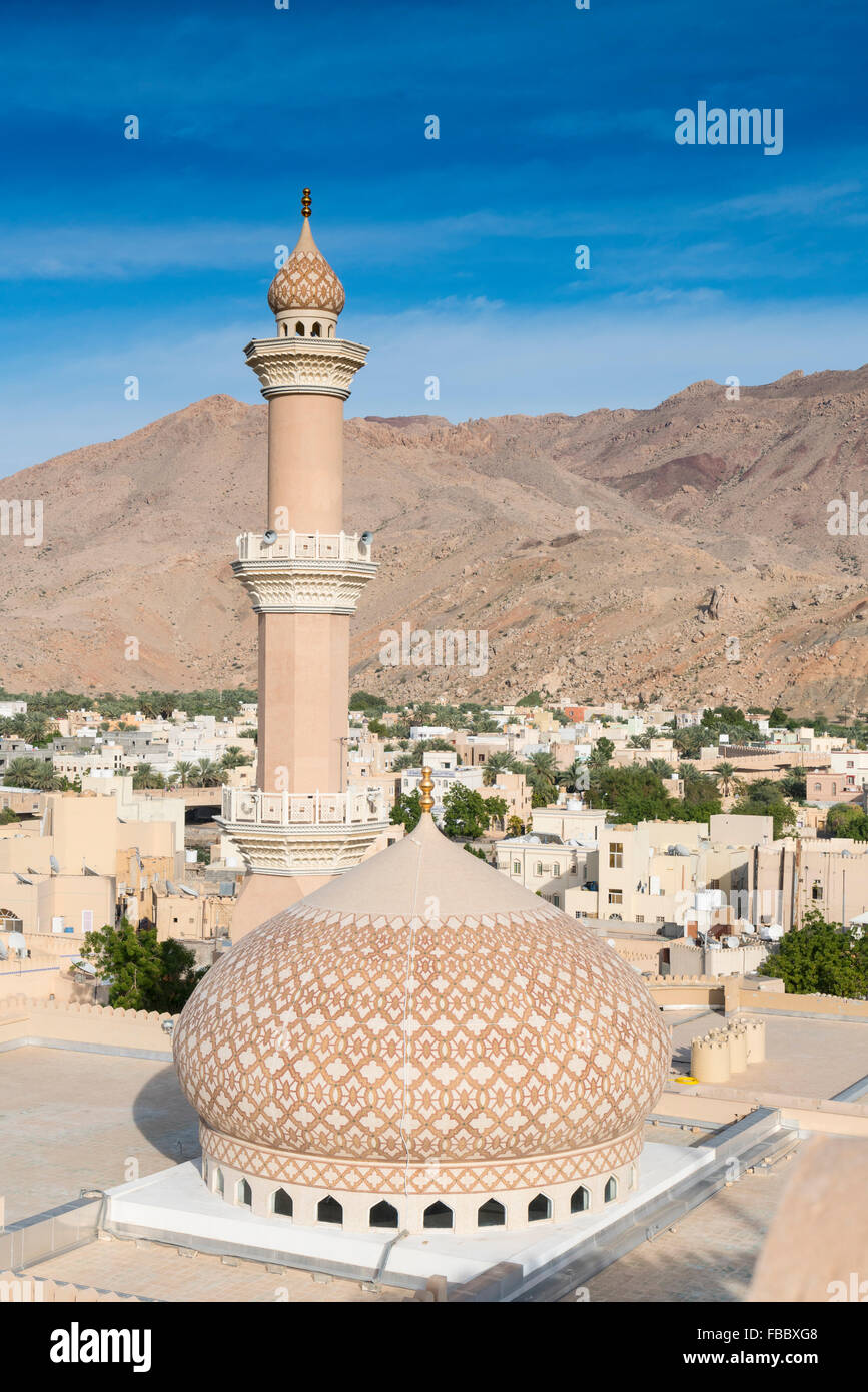 Vista di Nizwa moschea in Nizwa Oman Foto Stock
