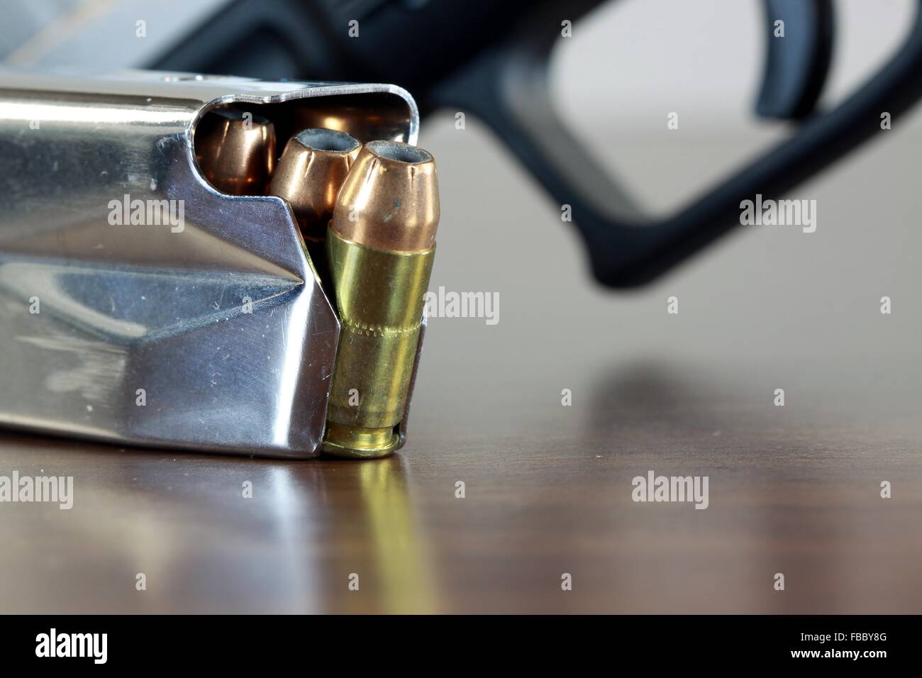 Punti elenco con la pistola clip - Pistola concetto dei diritti Foto Stock