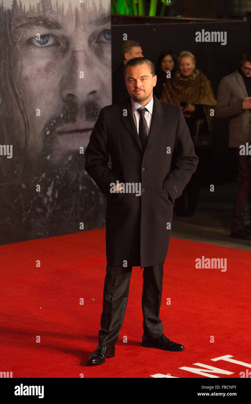 Londra, Regno Unito. Il 14 gennaio 2016. Leonardo DiCaprio assiste UK Premiere di 'L' Revenant presso Empire Leicester Square il 14 gennaio 2016 a Londra, Inghilterra. Credito: Immagini vibranti/Alamy Live News Foto Stock