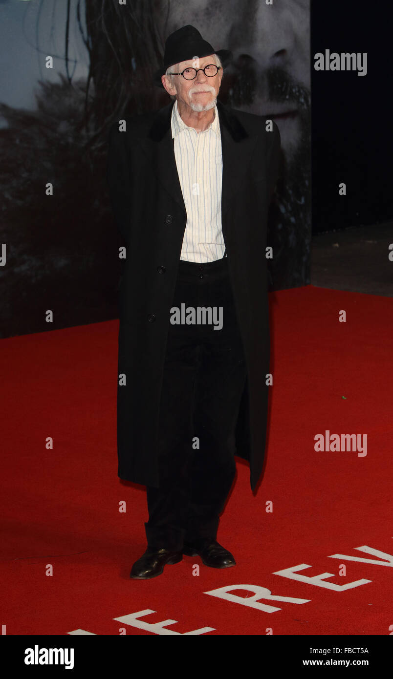Londra, Regno Unito. 14 gennaio, 2016. John Hurt presso la UK Premiere di 'L' Revenant all'Empire Leicester Square, il 14 gennaio 2016 a Londra, Inghilterra Credito: KEITH MAYHEW/Alamy Live News Foto Stock