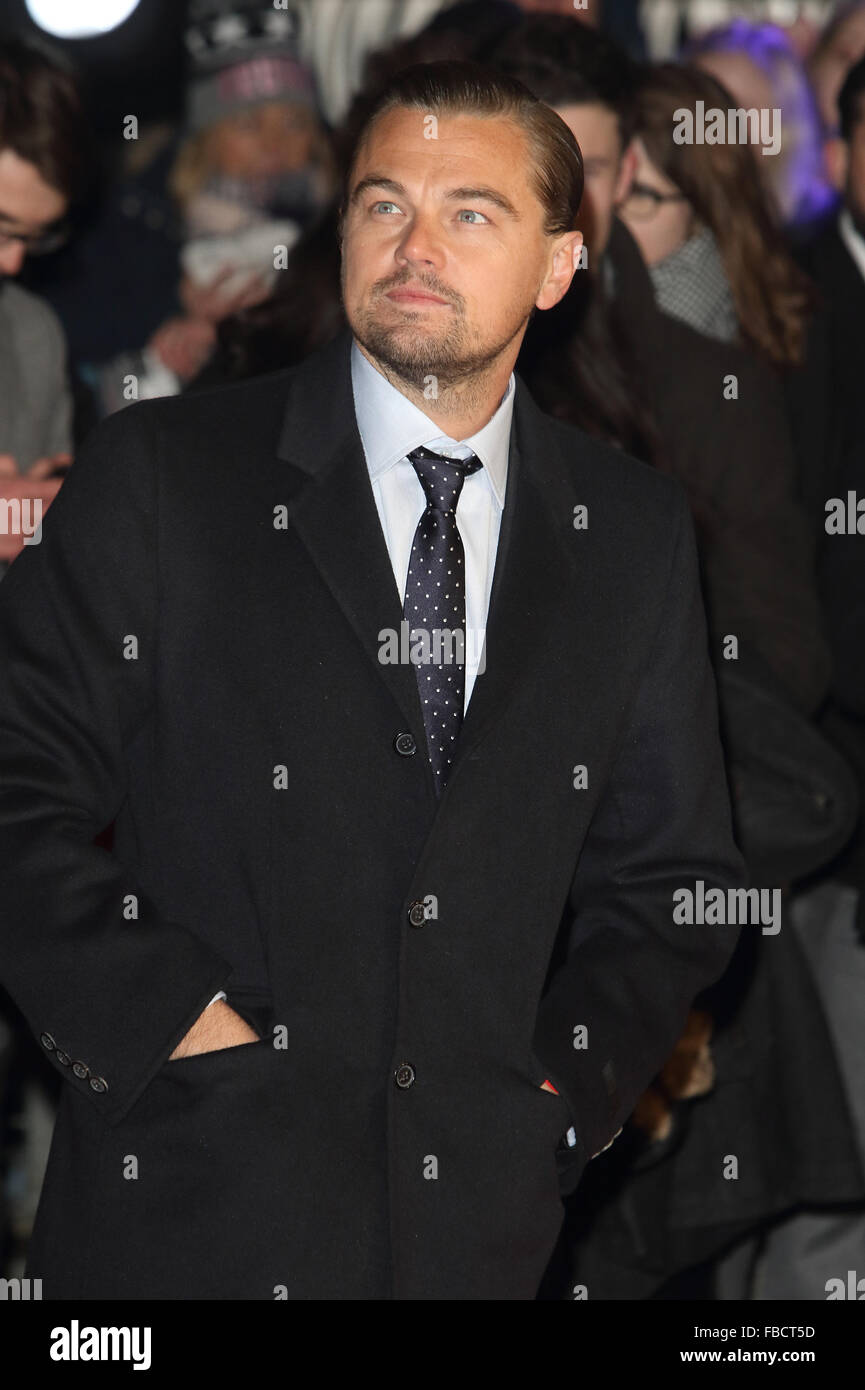 Londra, Regno Unito. 14 gennaio, 2016. Leonardo di Caprio presso la UK Premiere di 'L' Revenant all'Empire Leicester Square, il 14 gennaio 2016 a Londra, Inghilterra Credito: KEITH MAYHEW/Alamy Live News Foto Stock