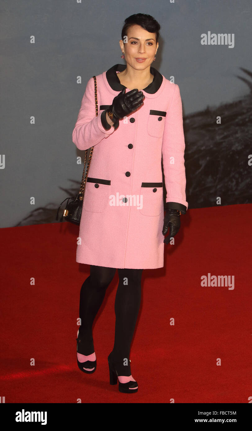 Londra, Regno Unito. 14 gennaio, 2016. Noomi Rapace presso la UK Premiere di 'L' Revenant all'Empire Leicester Square, il 14 gennaio 2016 a Londra, Inghilterra Credito: KEITH MAYHEW/Alamy Live News Foto Stock