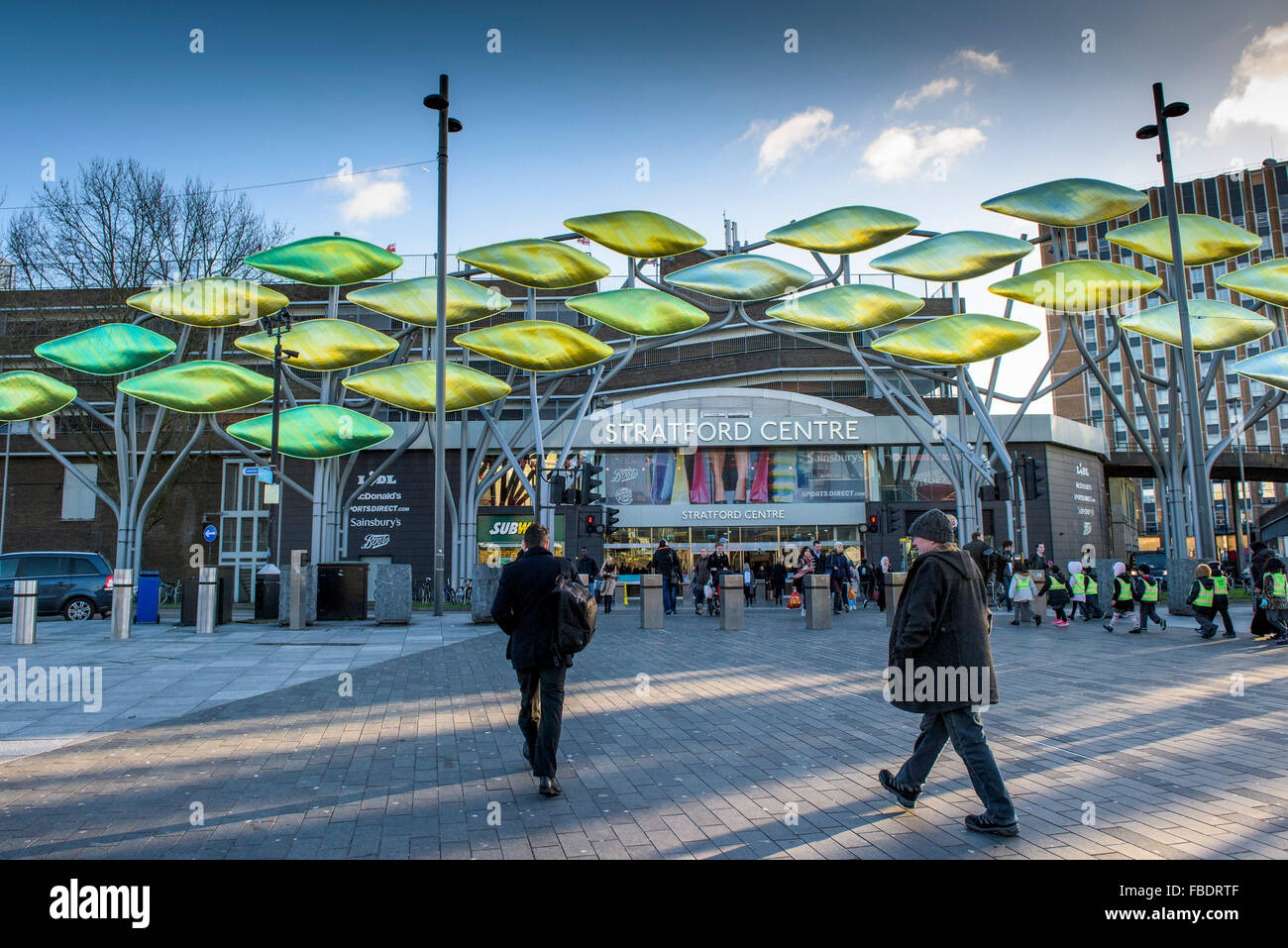 L'entrata al centro di Stratford nel London Borough of Newham. Foto Stock