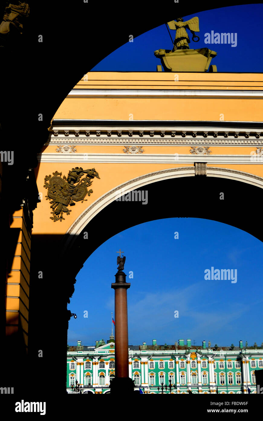 La piazza del Palazzo San Pietroburgo Foto Stock