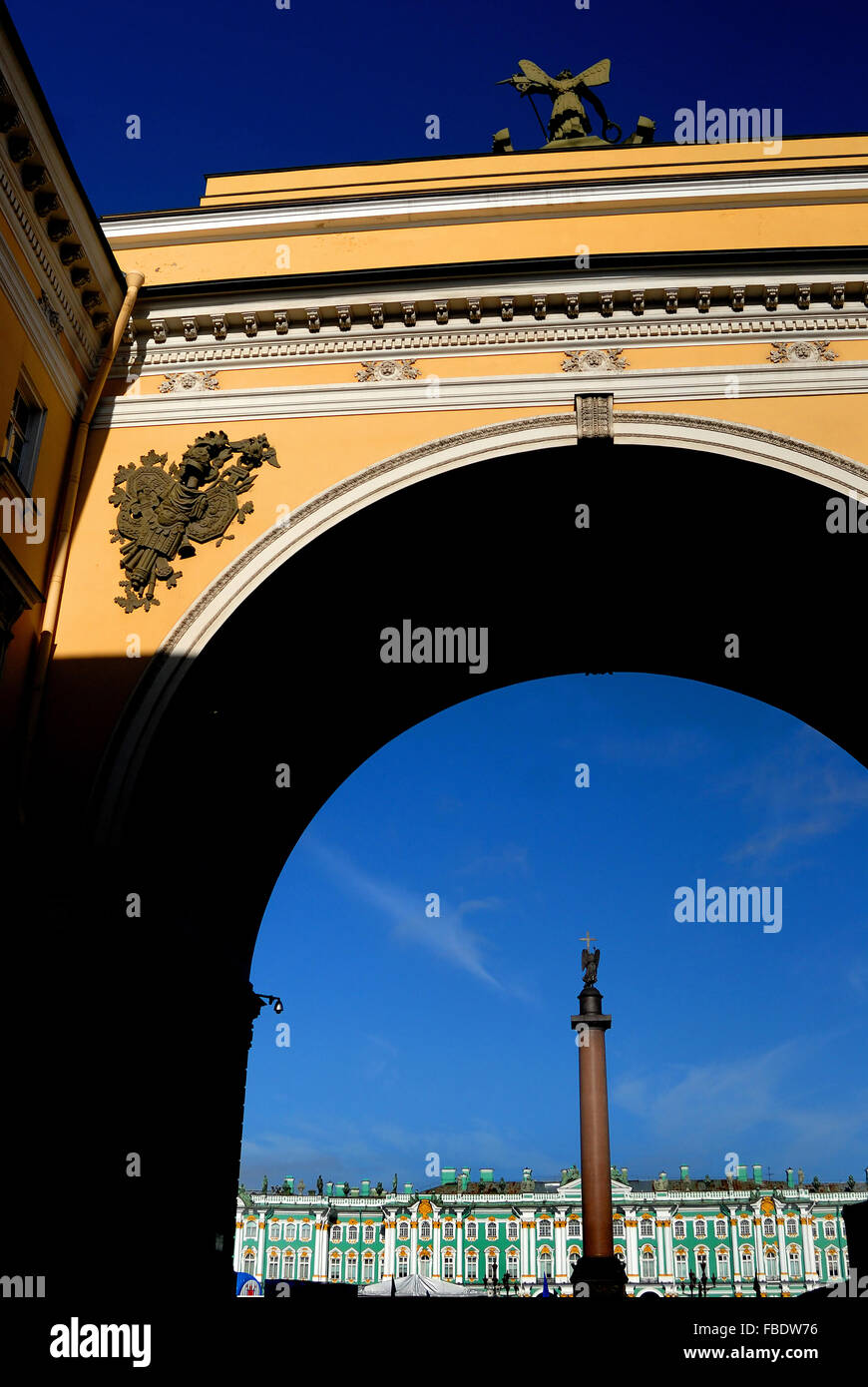 La piazza del Palazzo San Pietroburgo Foto Stock