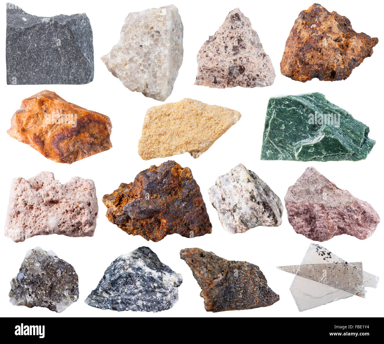 Le riprese in modalità macro del campione di roccia naturale - set di 15 pietre minerali isolati su sfondo bianco Foto Stock