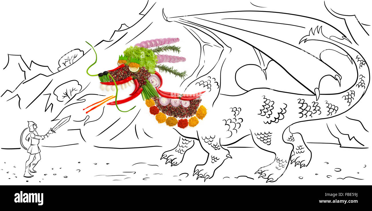 Il concetto di cibo di un mitologico drago cinese fatta di spezie, emissione di fuoco dalla sua bocca, lottando contro un valoroso eroe contro Foto Stock
