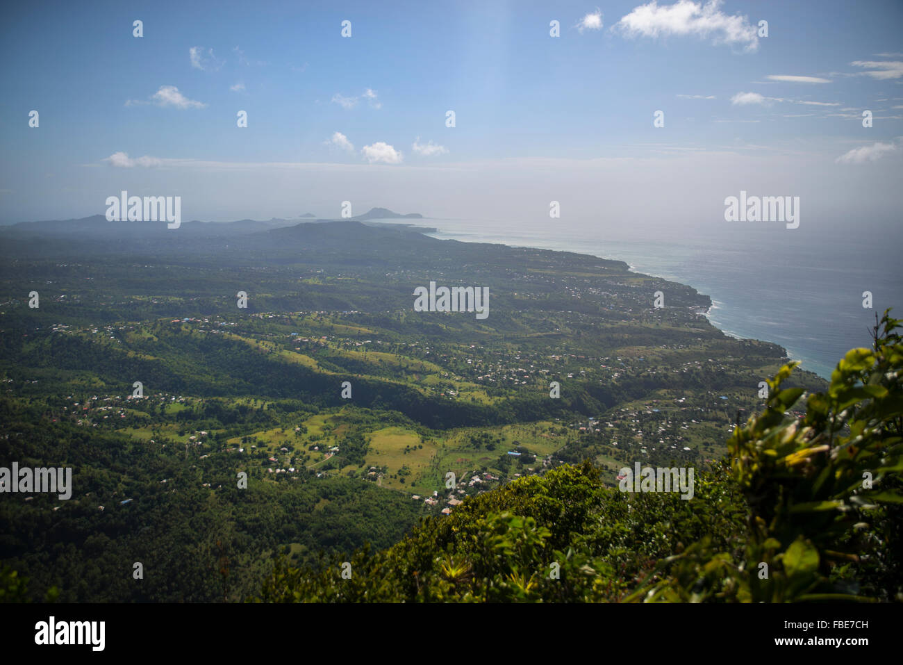 Vista di sud ovest St Lucia dal Gros Piton Foto Stock