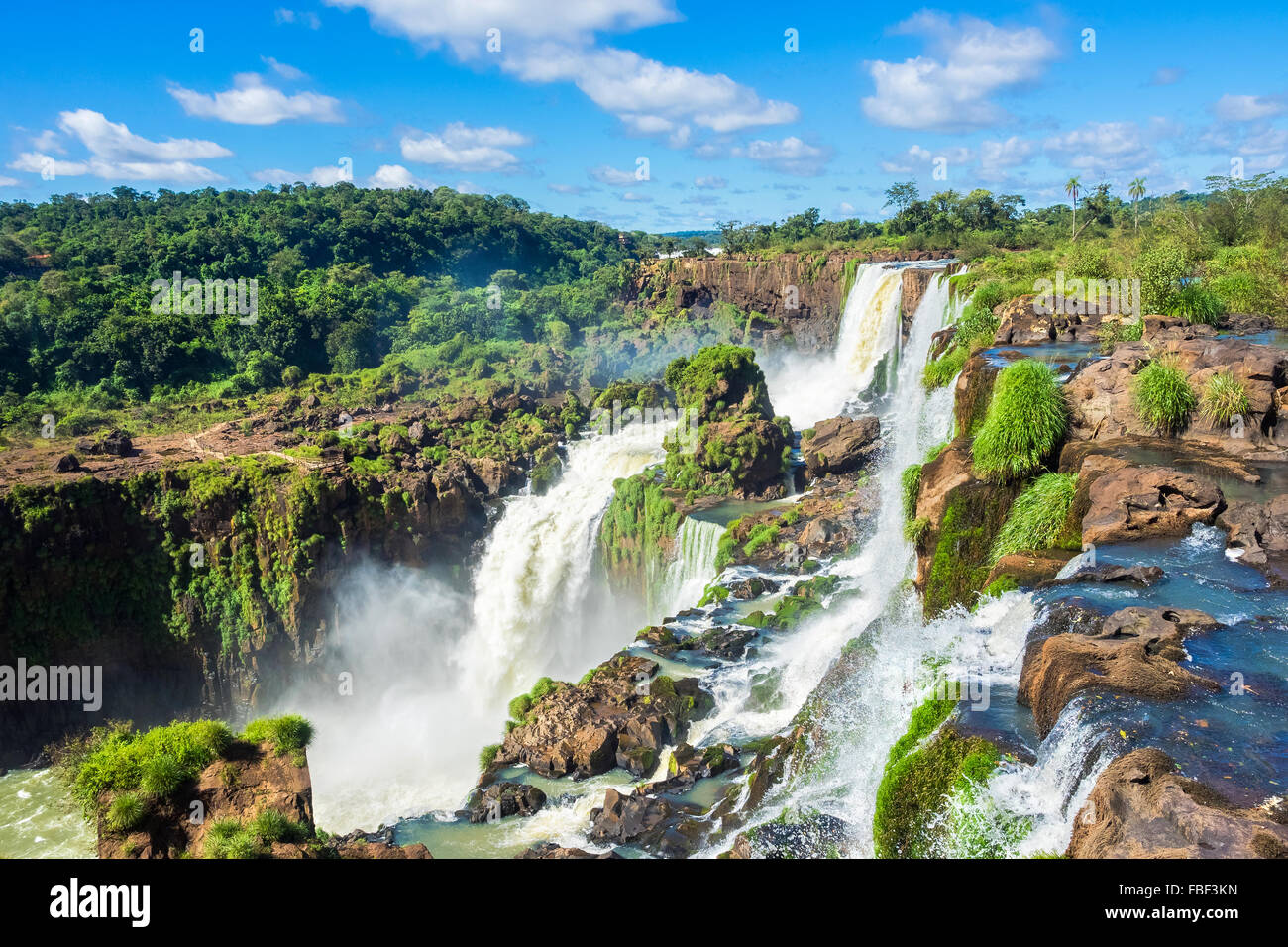 Cascate di Iguazu, al confine di Argentina e Brasile. Foto Stock