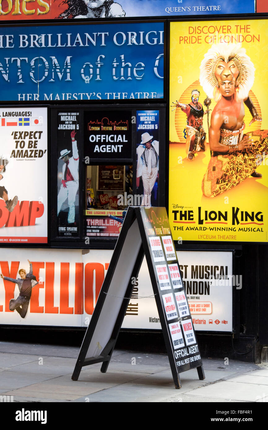 Leicester Square Box Office di Londra Inghilterra Foto Stock