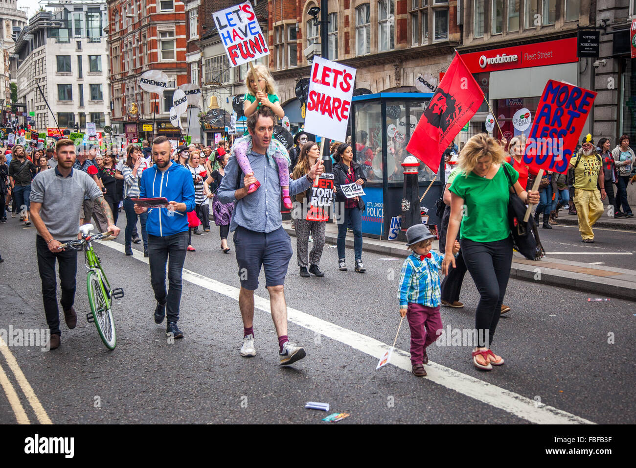 Anti-Austerity manifestanti Giugno 2015 Londra, Regno Unito Foto Stock