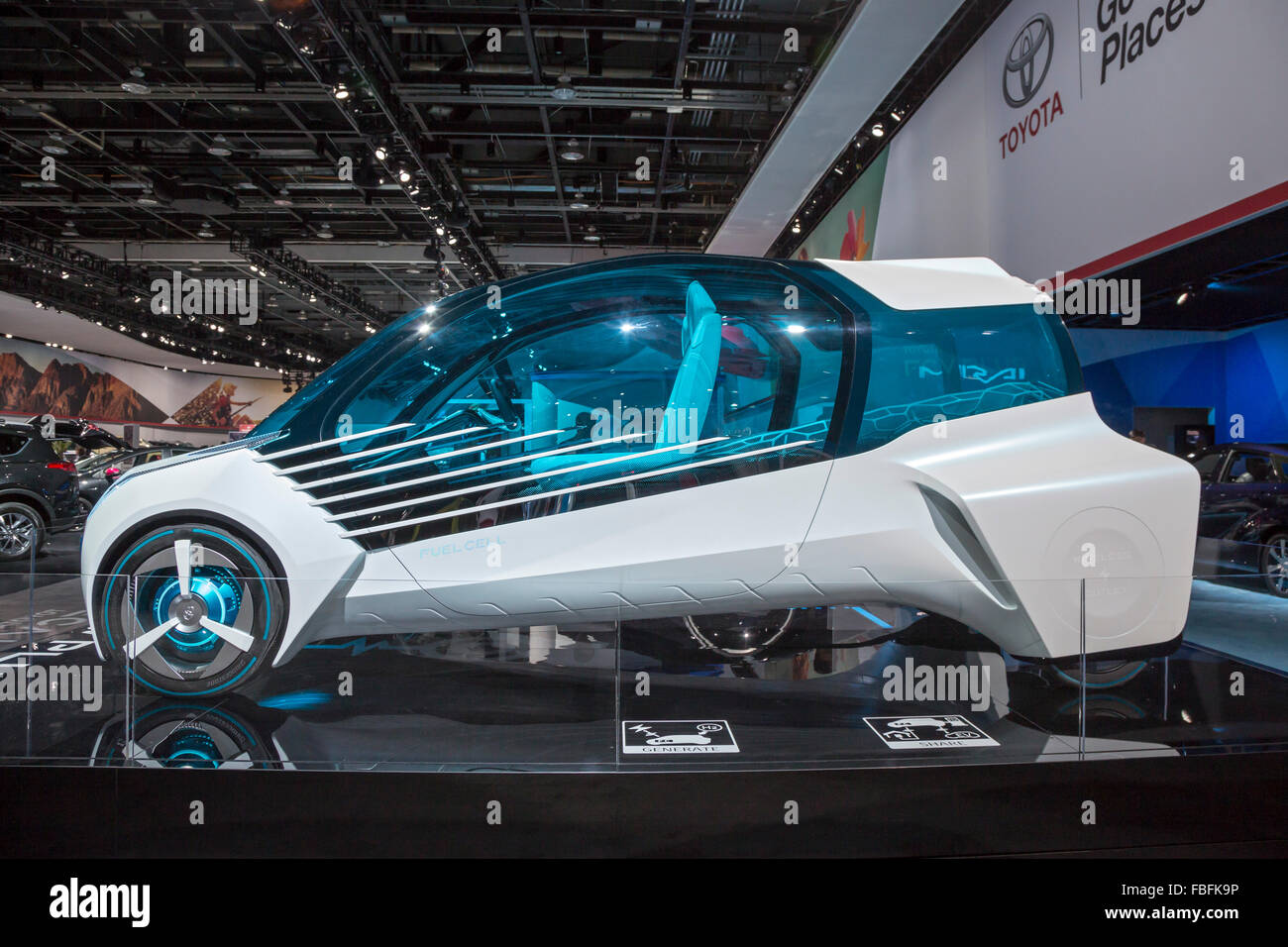 Detroit, Michigan - Toyota FCV Plus cella a combustibile idrogeno veicolo sul display al North American International Auto Show. Foto Stock