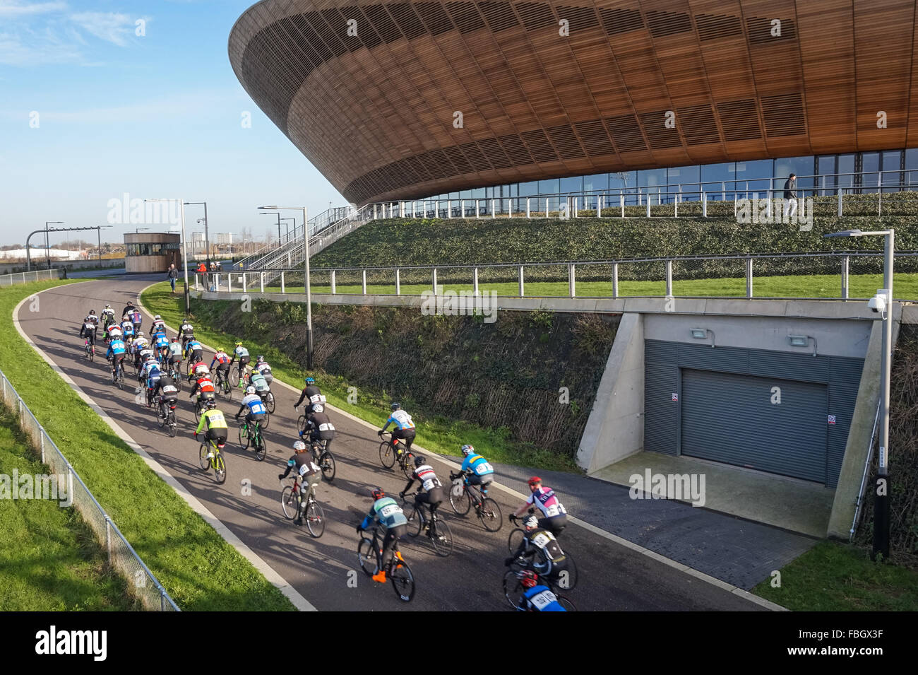 Cyclits presso la Lee Valley VeloPark presso la Queen Elizabeth Olympic Park, Londra England Regno Unito Regno Unito Foto Stock