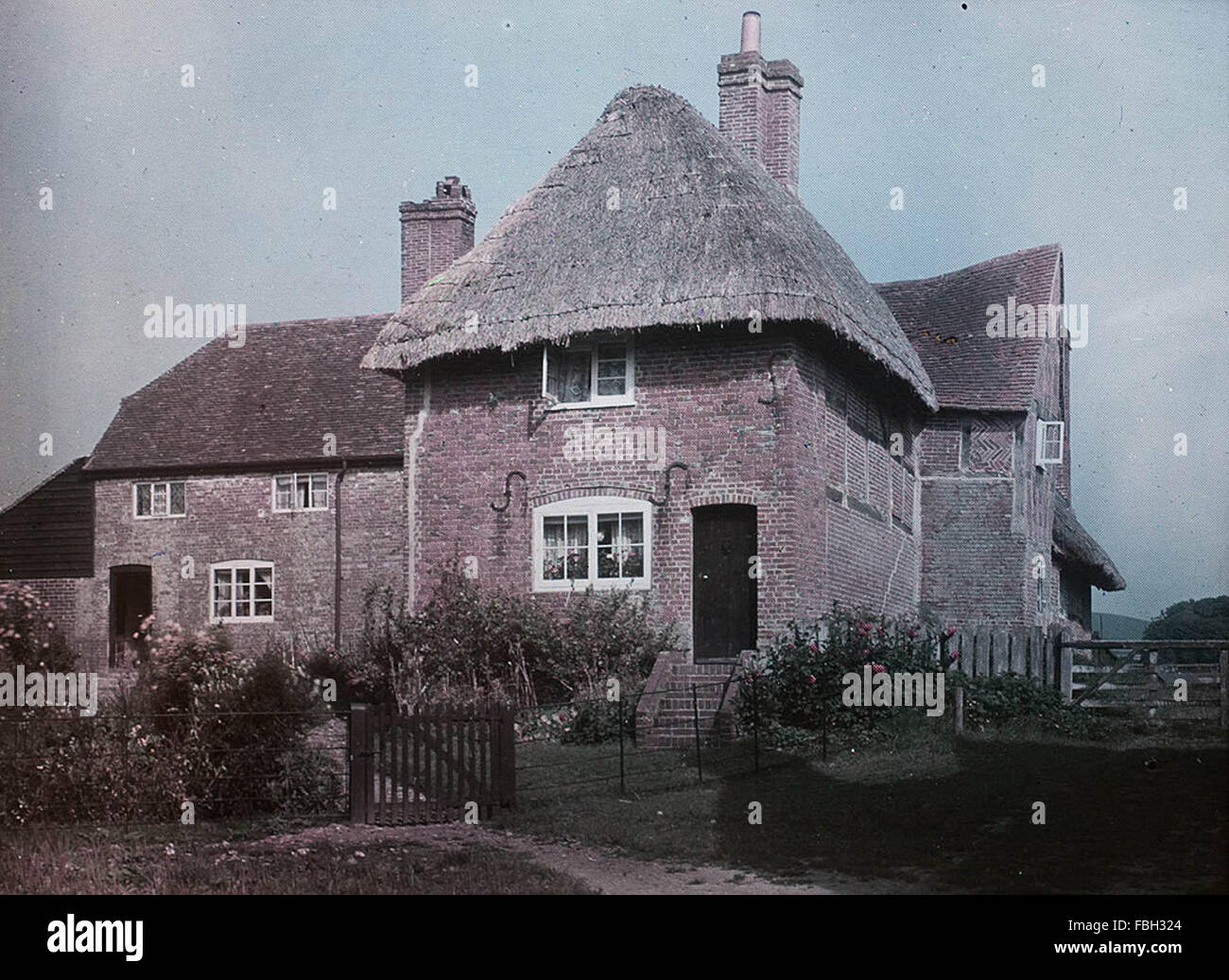 Inizio immagine a colori di casa di paglia ora identificato come Corhampton, Hampshire. Paget processo a colori Foto Stock