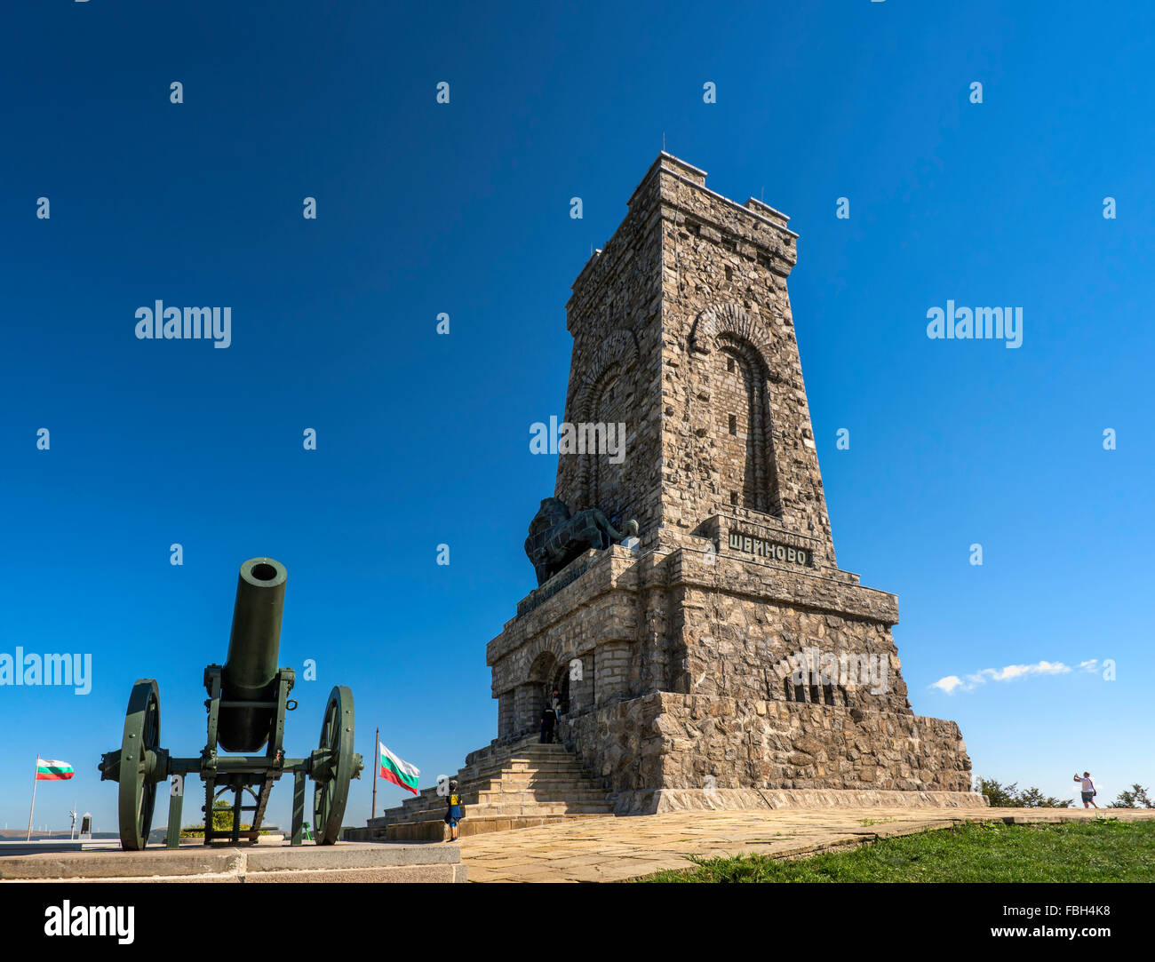 Shipka Memorial sul picco di Stoletov vicino a Shipka Pass in montagne balcaniche (Stara Planina), vicino a Shipka, Bulgaria Foto Stock