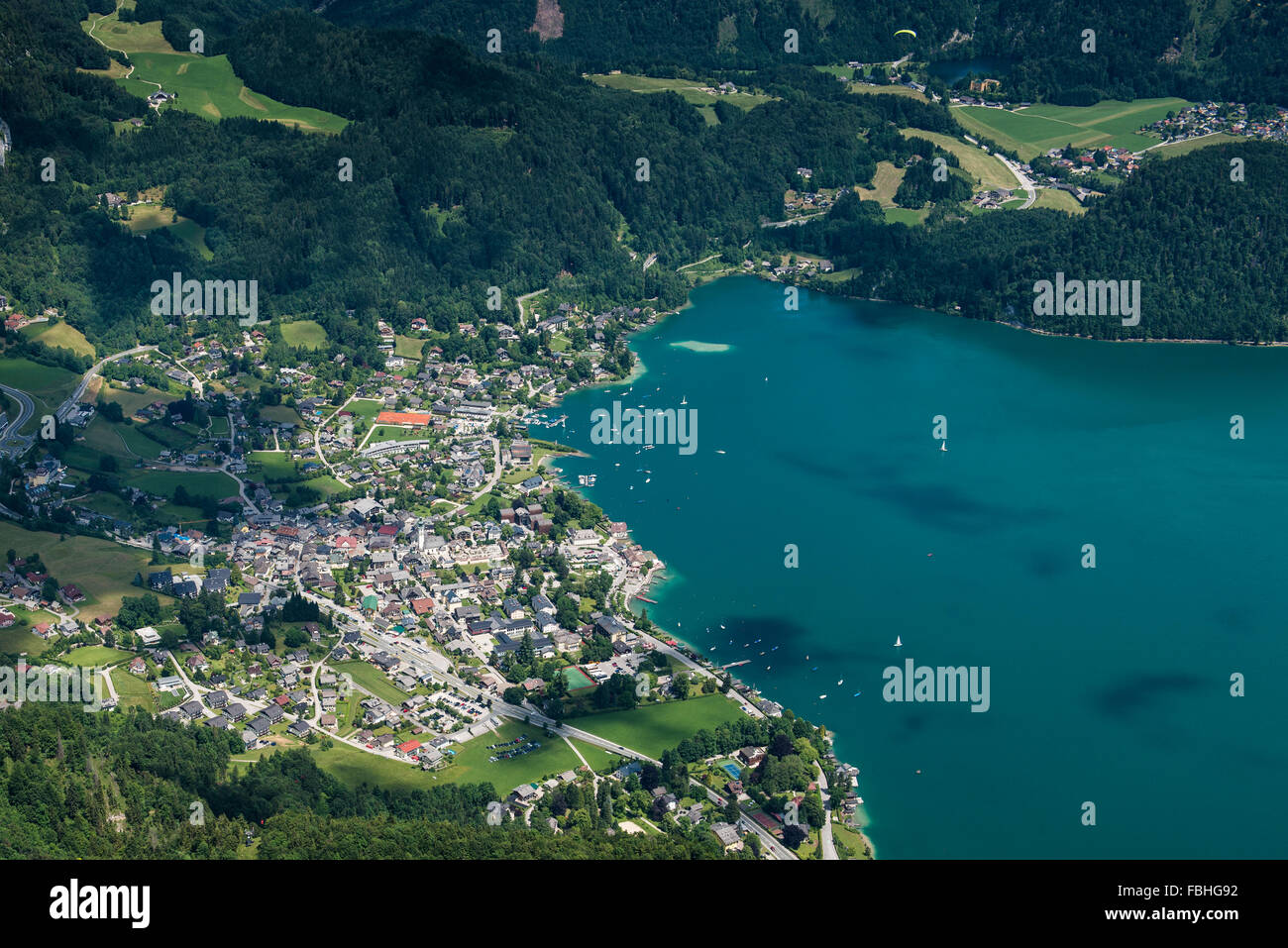 Sankt Gilgen, Wolfgangsee, Salisburgo, Austria membro, Salzkammergut, fotografia aerea, lago di montagna, bagno lago, Regione di vacanza, luogo di turismo Foto Stock