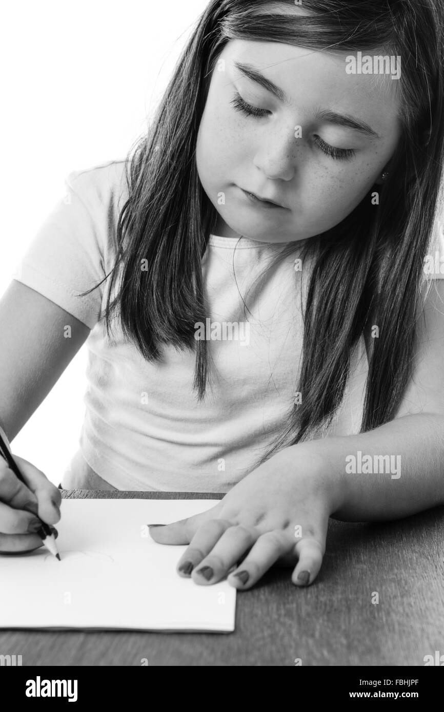 Giovane ragazza il disegno di una foto Foto Stock