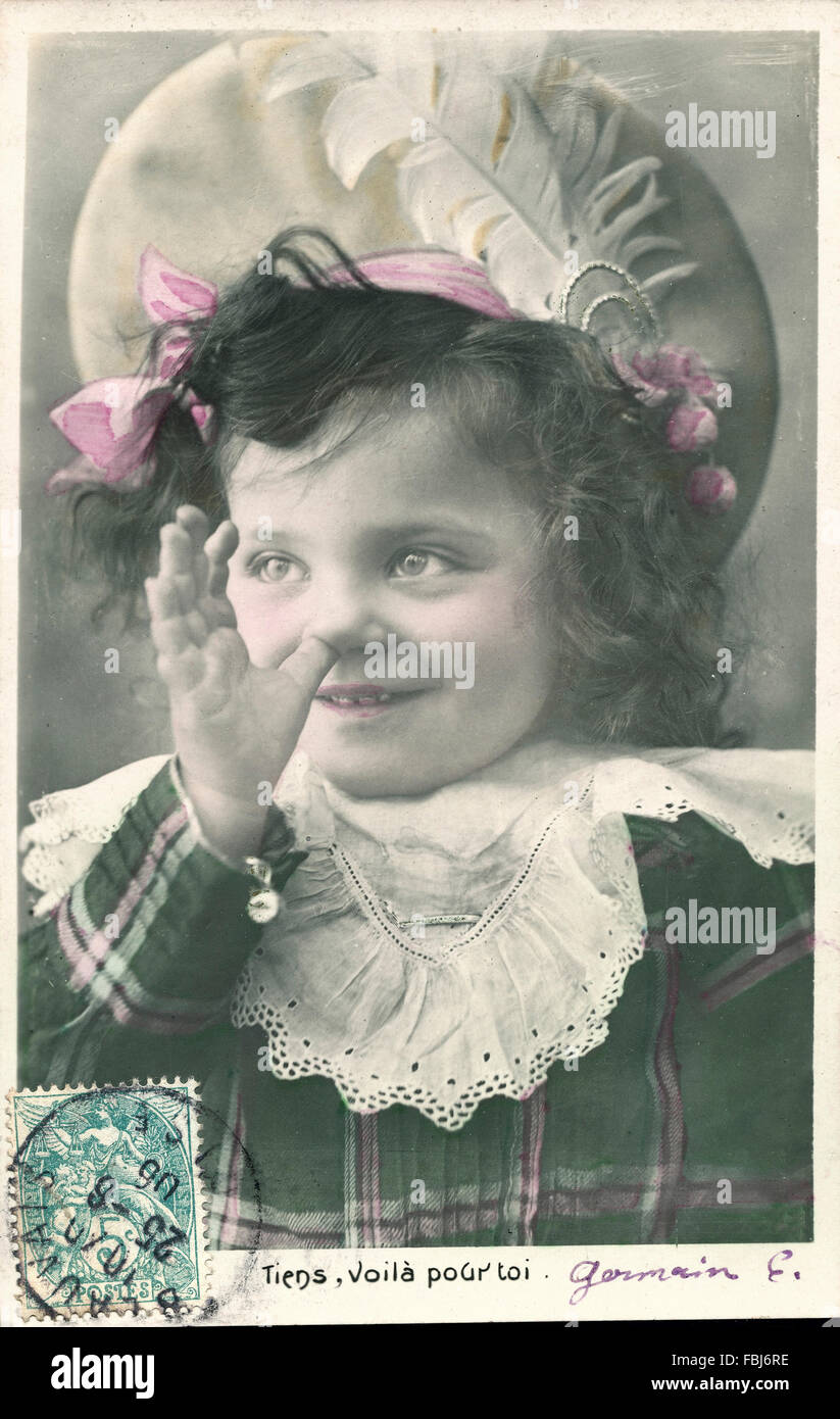 Cartolina, storico, bambino, gesto, mano, dito, naso, Foto Stock