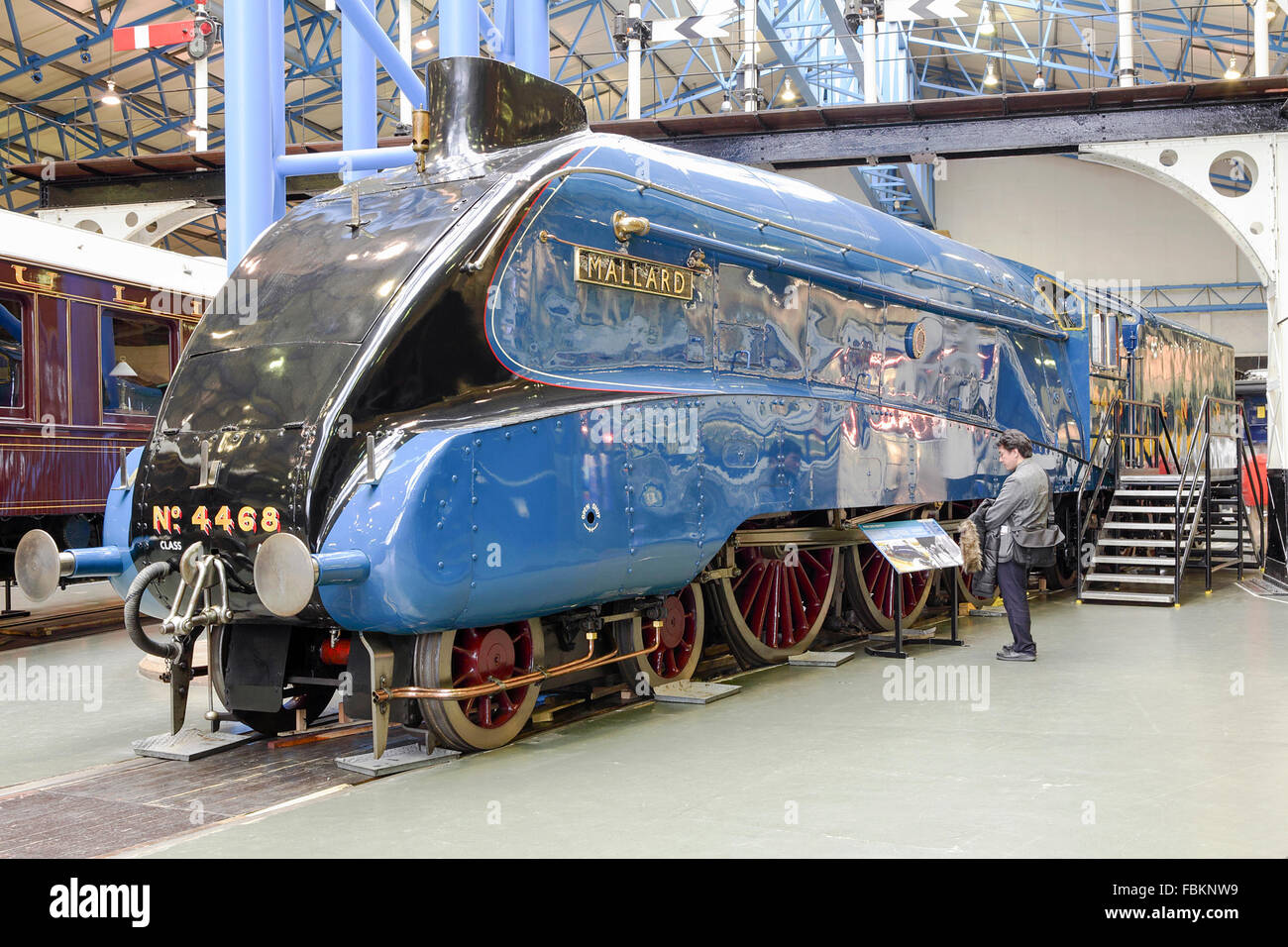 Immagine della locomotiva storica 'mallard' una meraviglia ingegneristica collocati permanentemente al museo nazionale delle ferrovie, York, UK. Foto Stock