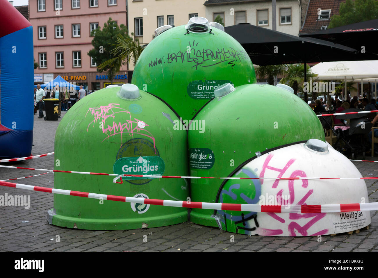 Progetto d'Arte Hotel Shabbyshabby, Mannheim 2014: Schlafdom für Theaterpilger da Wiebke Lemme, Nataliya Sukhova, Viktor Hoffmann, Foto Stock