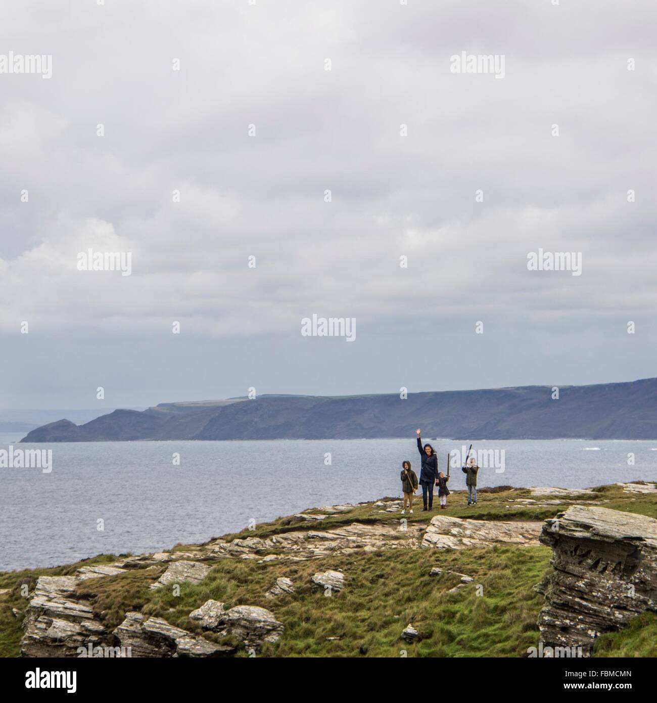 Madre di tre figli sventolare, Tintagel, Cornwall, Regno Unito Foto Stock