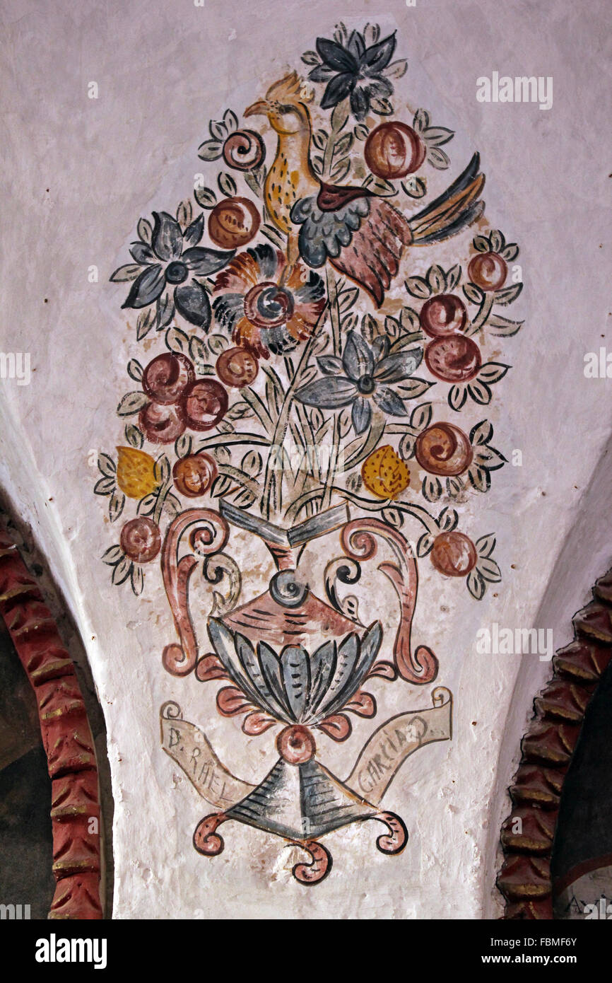 Pittura ad affresco di un uccello tra fiori di Santa Catalina convento in Arequipa, Perù Foto Stock