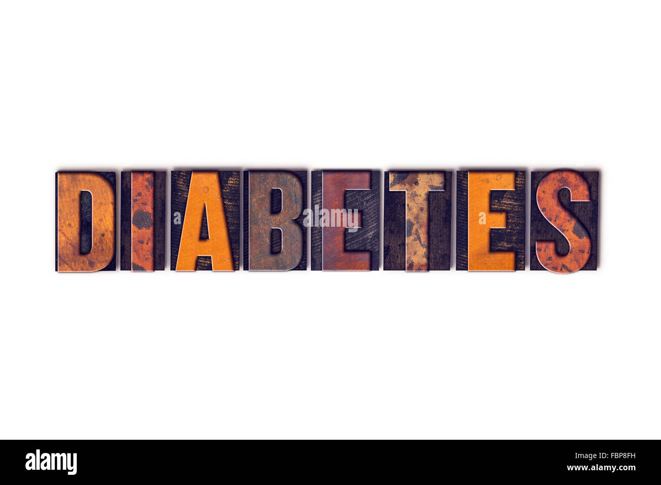La parola "iabetes' scritto in isolati di legno vintage tipo di stampa in rilievo su uno sfondo bianco. Foto Stock