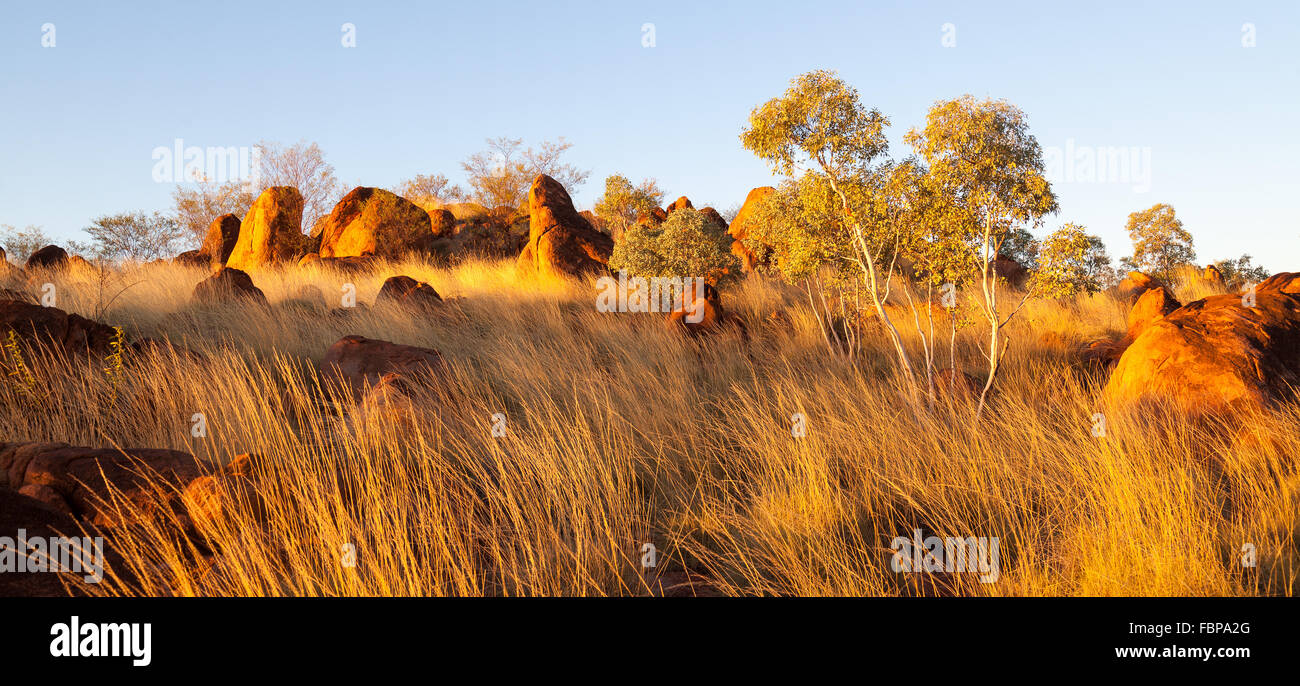 Piccoli ciottoli di attrazione turistica. Fotografato nella regione di Tennant Creek, Territorio del Nord, l'Australia Foto Stock