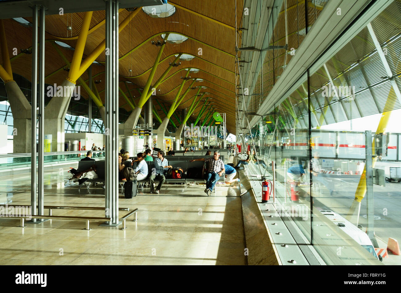 Adolfo Suárez Madrid-barajas Airport. Il terminal 4 area partenze. Madrid. Sapin, Europa Foto Stock