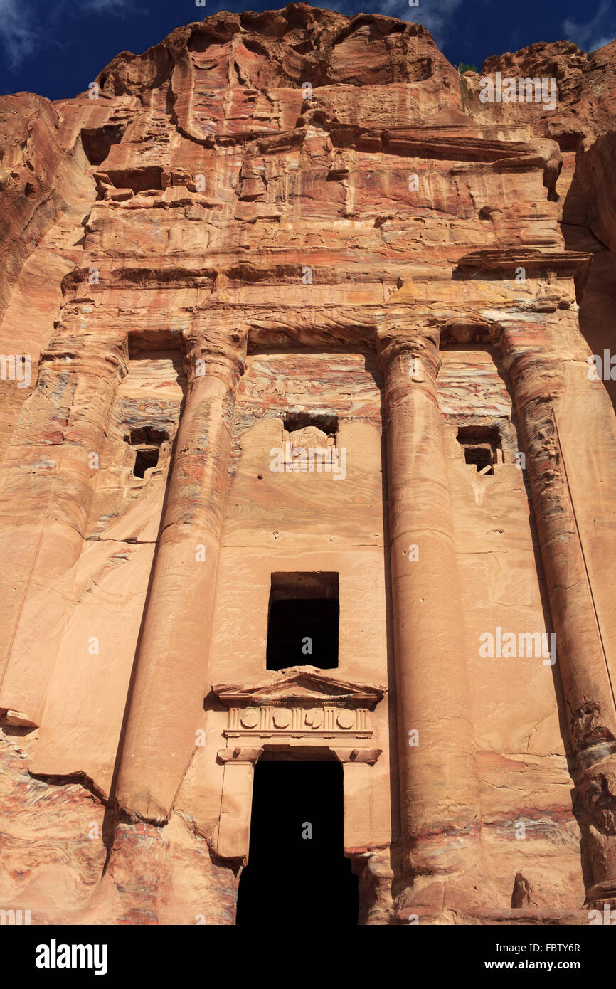 Urna tomba in Petra, Giordania Foto Stock