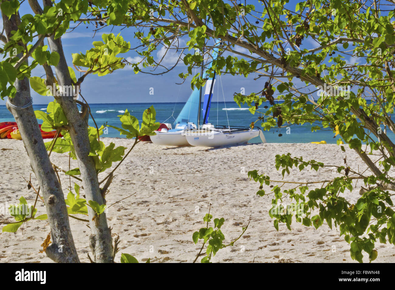 Barche a Guardalavaca's Beach, Cuba Foto Stock