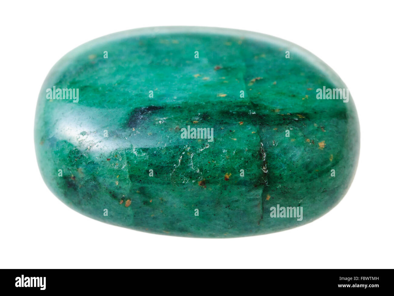 Minerali naturali pietra preziosa - berillo verde gemma sasso isolato su  sfondo bianco close up Foto stock - Alamy