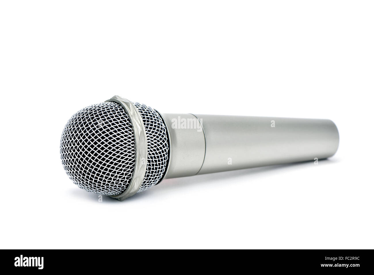 Un microfono wireless su sfondo bianco Foto Stock