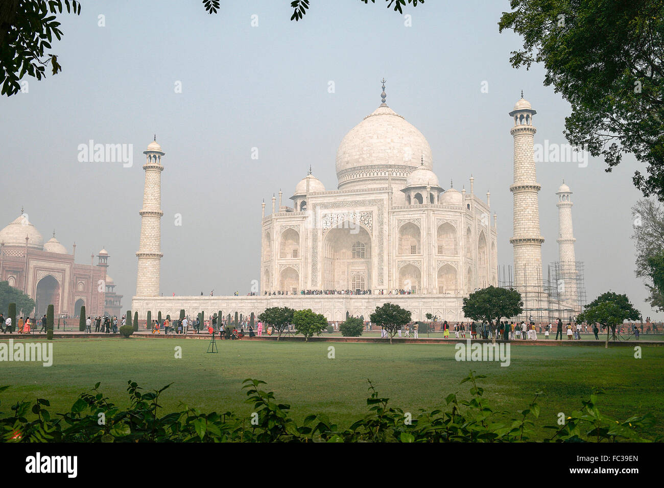 Taj Mahal di Agra, Uttar Pradesh, India dal punto di vista diverso. Foto Stock