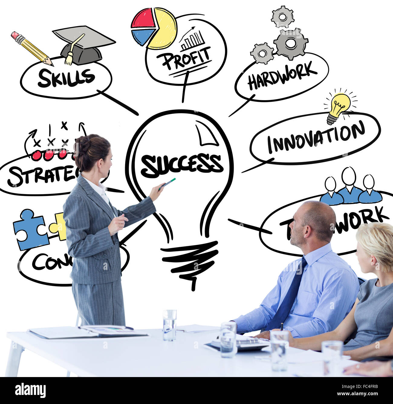 Immagine composita della gente di affari guardando riunione board durante una conferenza Foto Stock