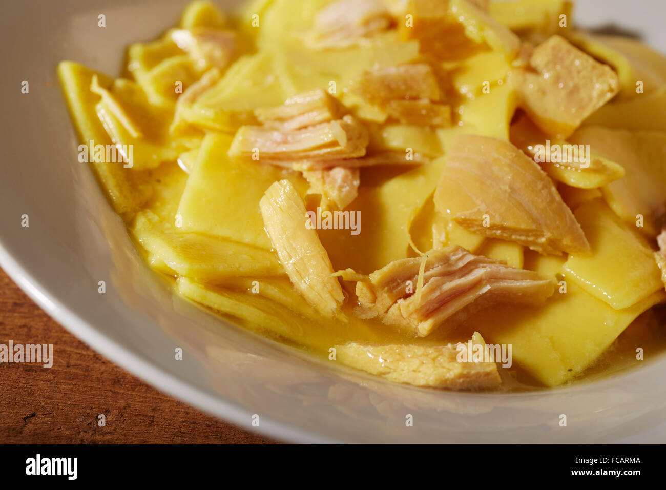 Pennsylvania Dutch Pot di pollo torta con spaghetti quadrati Foto Stock